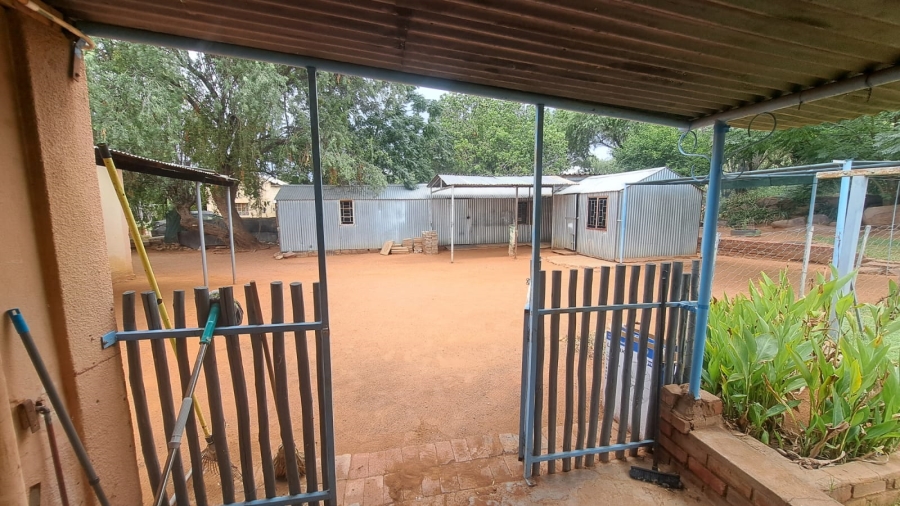 3 Bedroom Property for Sale in Olifantshoek Northern Cape